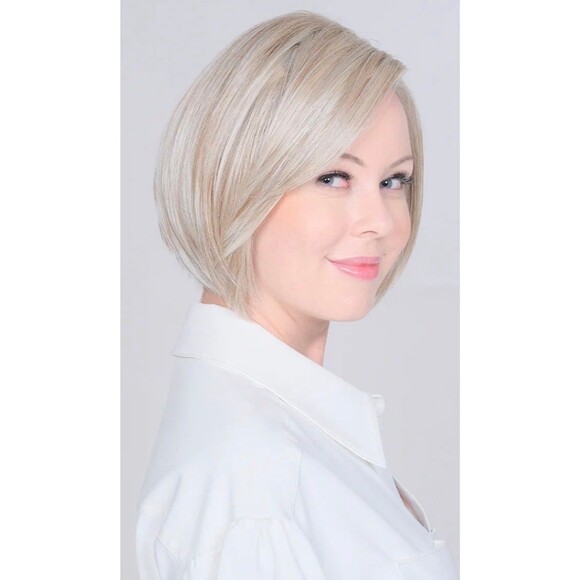 Belle Tress “Venetta” Lux wig in color British Milktea Handtied Cap New main image 9